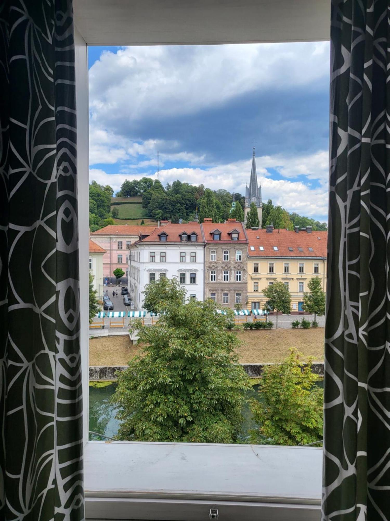 Studio Ian 1 Ljubljana Luaran gambar